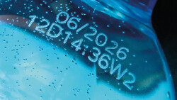 Lasermarkierung auf PET-Flasche