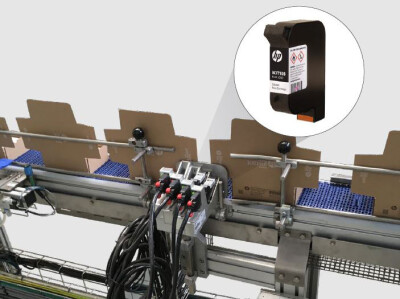 Markoprint X4JET Tintenstrahldrucker bei der Kennzeichnung von Kartons mit HP Instant Ink