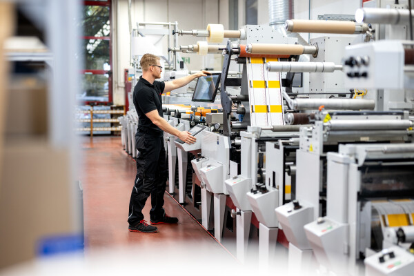 Imagefoto Etiketten Produktion Druck Fleischhacker2(c)Timo Lutz