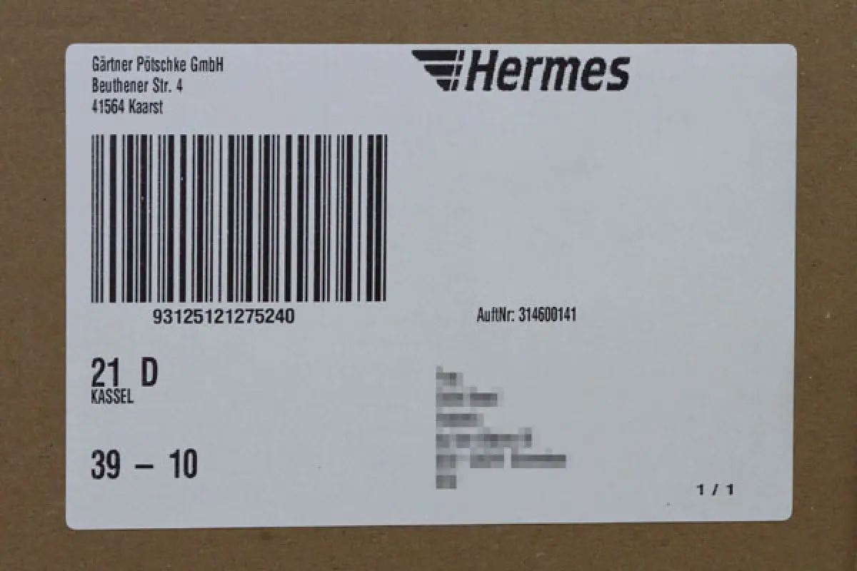 Logistics labe with barcode and text
